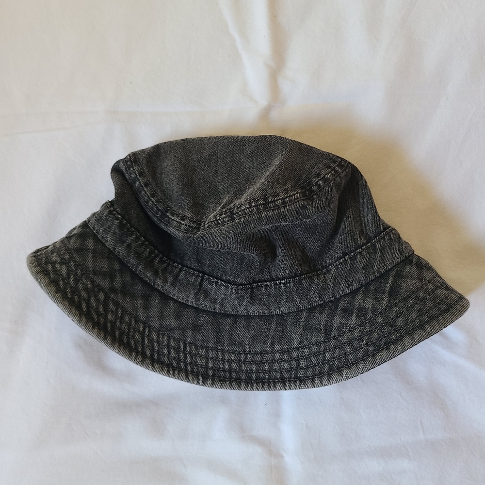 American Eagle bucket hat